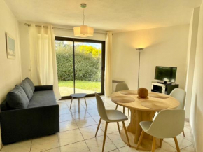 Charmant Rez de Jardin - 900m plage de Pontaillac